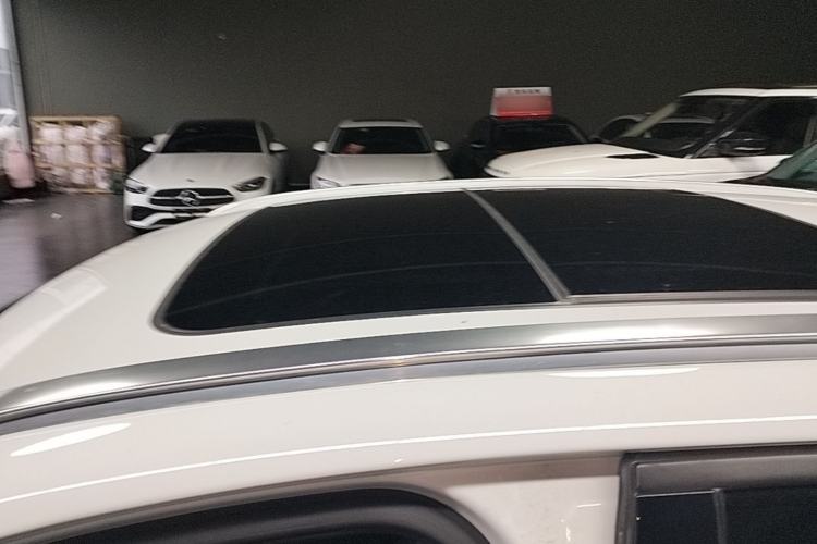 Used Lynk & Co 02 2020 1.5T DCT Two-Wheel Drive Pro Edition Roof