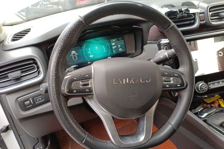 Used Lynk & Co 02 2020 1.5T DCT Two-Wheel Drive Pro Edition Steering Wheel