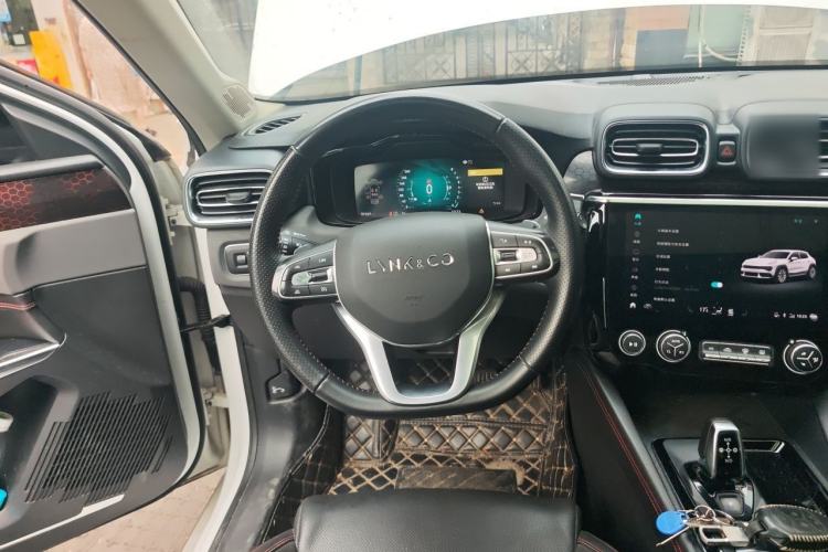 Used Lynk & Co 02 2020 High-Energy Edition 2.0T Automatic Two-Wheel Drive Pro Version Steering Wheel