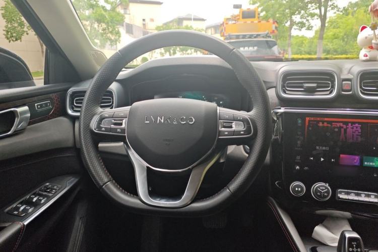 Used Lynk & Co 02 2020 1.5T DCT Two-Wheel Drive Pro Edition Steering Wheel