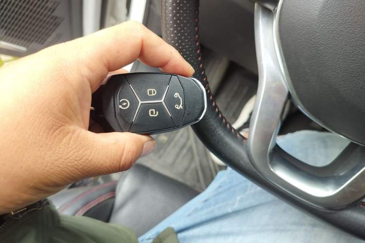 Used Lynk & Co 02 2020 1.5T DCT Two-Wheel Drive Pro Edition Vehicle Key
