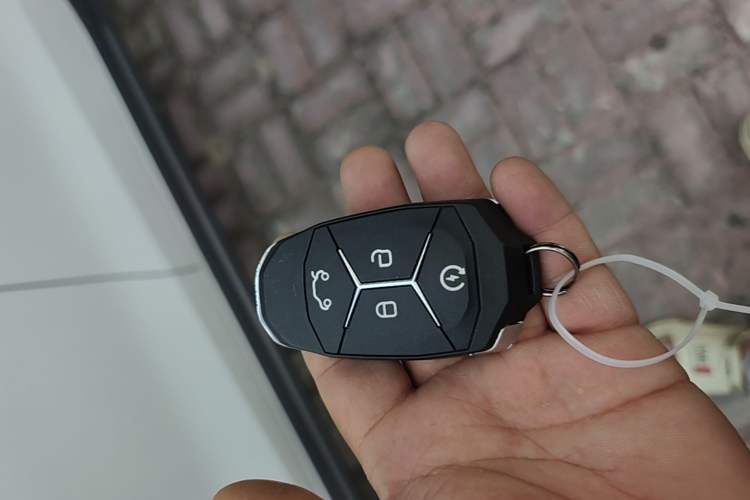 Used Lynk & Co 02 2020 1.5T DCT Two-Wheel Drive Pro Edition Vehicle Key