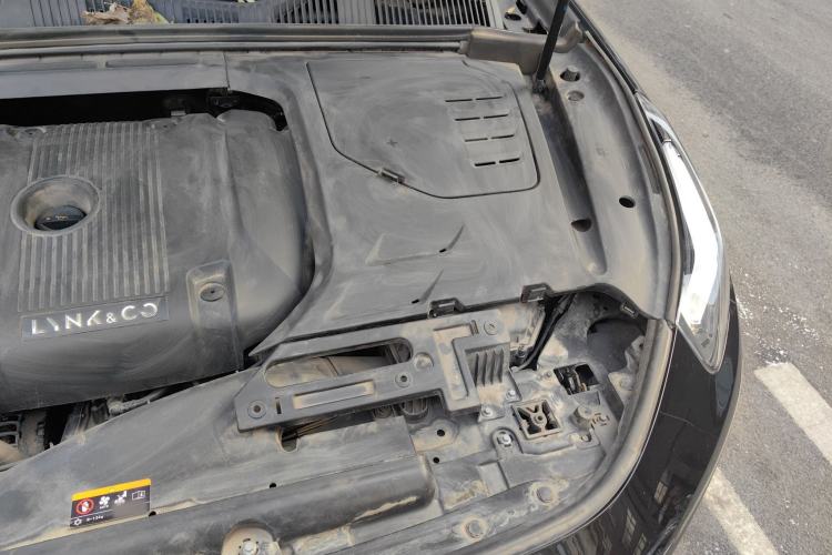 Used Lynk & Co 02 2021 2.0TD Automatic Two-Wheel Drive "Jin" Champion Edition Engine Bay Left