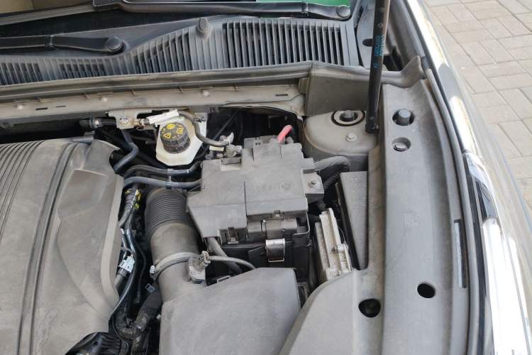 Used Lynk & Co 02 2021 1.5TD DCT Two-Wheel Drive Champion Edition Engine Bay Left