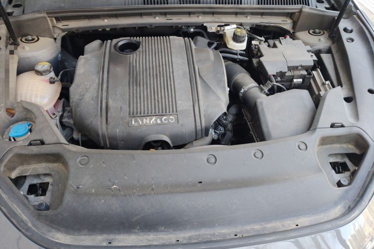 Used Lynk & Co 02 2021 1.5TD DCT Two-Wheel Drive Champion Edition Engine Bay
