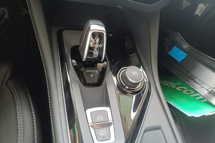 Used Lynk & Co 02 2021 2.0TD Automatic Two-Wheel Drive "Jin" Champion Edition Gear Lever