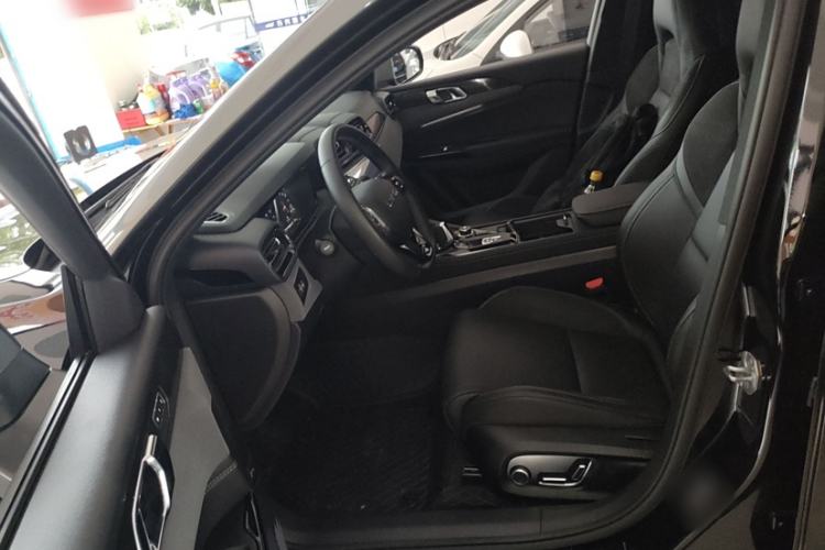Used Lynk & Co 02 2021 2.0TD Automatic Two-Wheel Drive "Jin" Champion Edition Interior 2