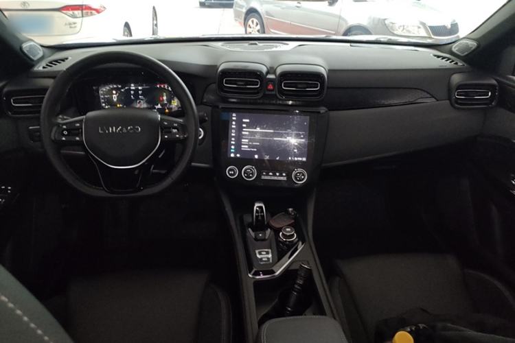 Used Lynk & Co 02 2021 2.0TD Automatic Two-Wheel Drive "Jin" Champion Edition Interior 3