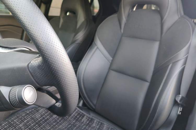 Used Lynk & Co 02 2021 1.5TD DCT Two-Wheel Drive Champion Edition Left Front Seat