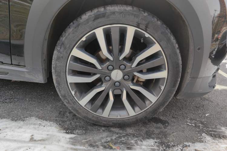 Used Lynk & Co 02 2021 2.0TD Automatic Two-Wheel Drive "Jin" Champion Edition Right Front Wheel Hub