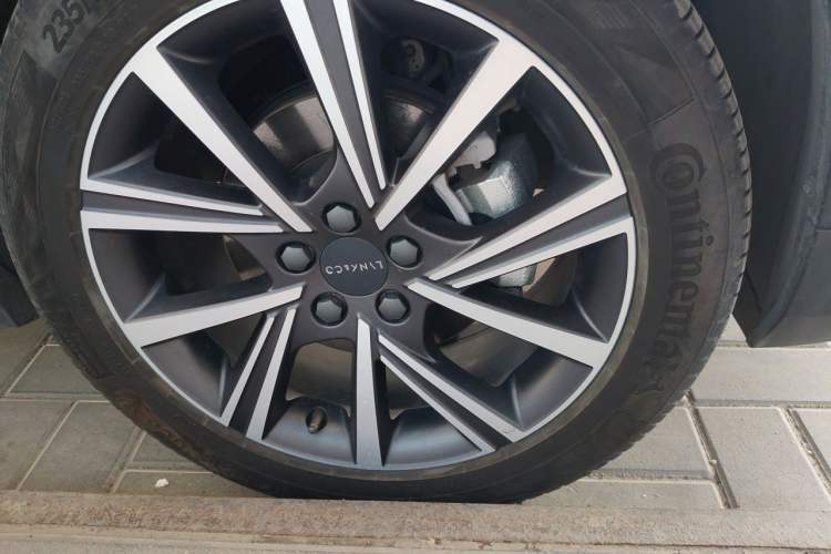Used Lynk & Co 02 2021 1.5TD DCT Two-Wheel Drive Champion Edition Right Front Wheel Hub