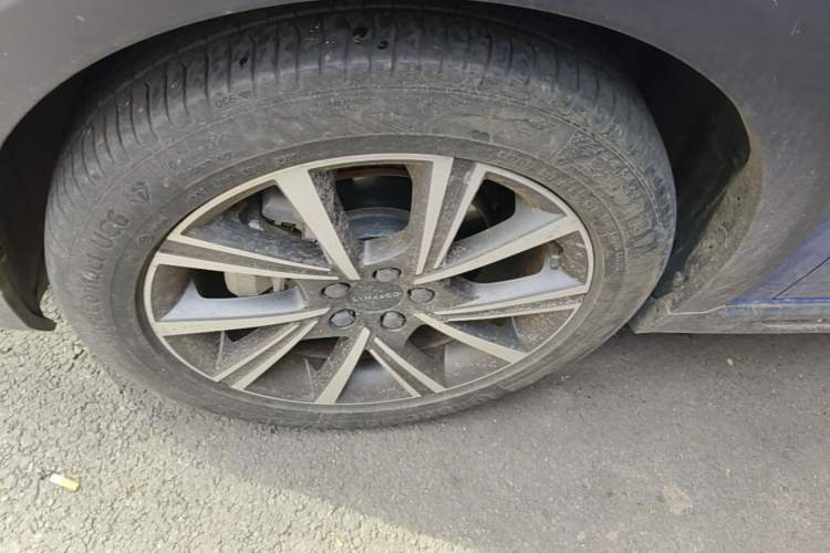 Used Lynk & Co 02 2021 1.5TD DCT Two-Wheel Drive Champion Edition Left Front Wheel Hub
