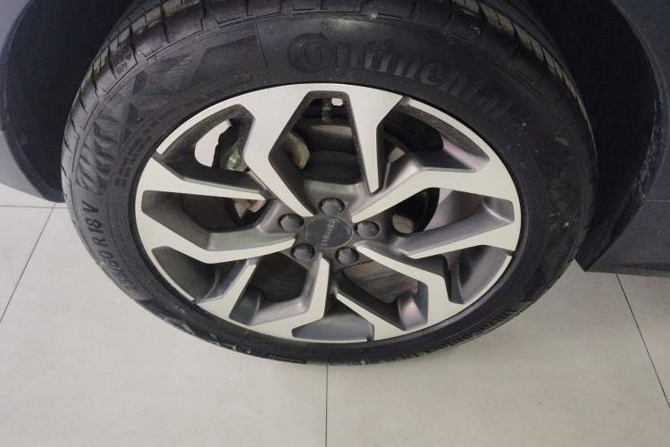 Used Lynk & Co 02 2021 1.5TD DCT Two-Wheel Drive Power Plus Right Rear Wheel Hub