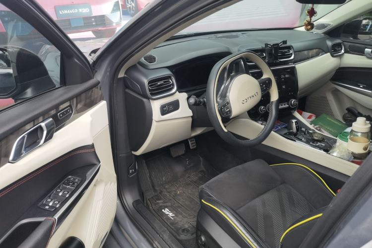 Used Lynk & Co 02 2021 2.0TD Automatic Two-Wheel Drive Zhaoshang Champion Edition Driver Seat