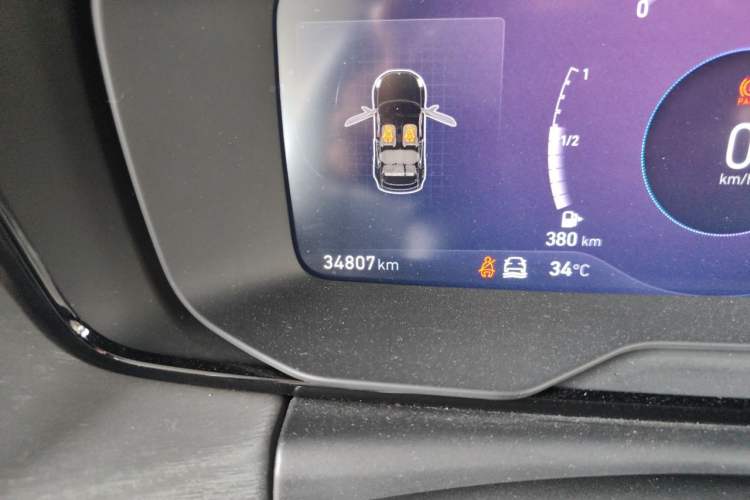 Used Lynk & Co 02 2021 2.0TD Automatic Two-Wheel Drive Zhaoshang Champion Edition Odometer Close Up