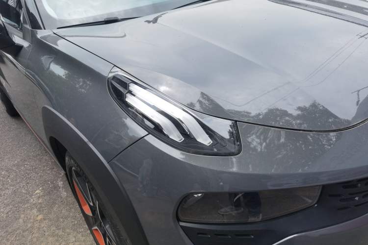 Used Lynk & Co 02 2021 2.0TD Automatic Two-Wheel Drive Zhaoshang Champion Edition Right Front Headlight
