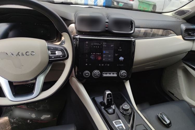 Used Lynk & Co 02 2021 2.0TD Automatic Two-Wheel Drive Zhaoshang Champion Edition Center Console