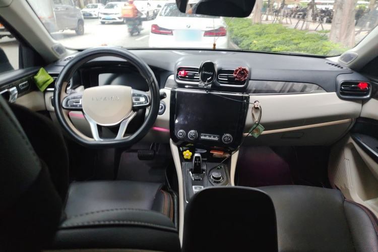 Used Lynk & Co 02 2021 2.0TD Automatic Two-Wheel Drive Zhaoshang Champion Edition Center Console