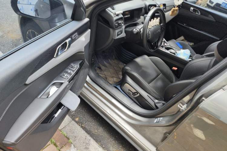 Used Lynk & Co 02 2021 1.5TD DCT Two-Wheel Drive Champion Edition Driver Seat