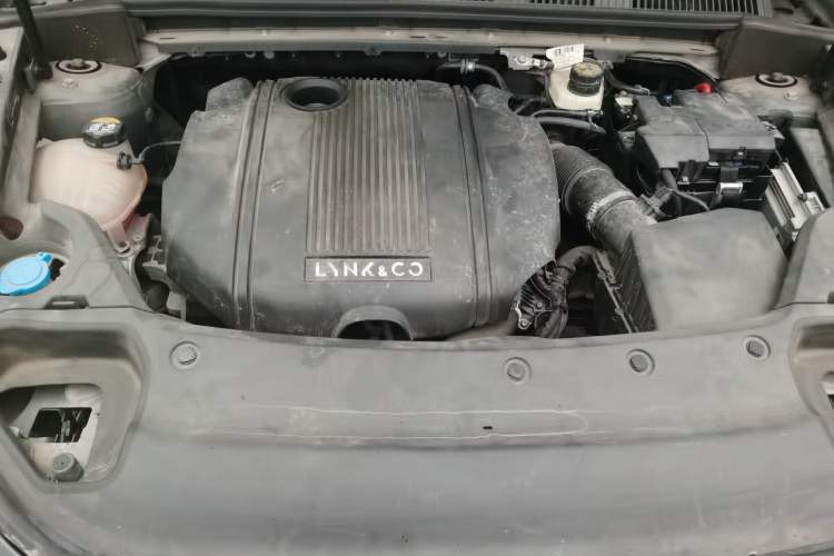 Used Lynk & Co 02 2021 1.5TD DCT Two-Wheel Drive Power Plus Engine Bay