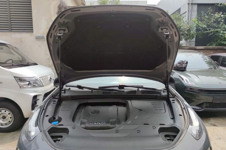 Used Lynk & Co 02 2021 2.0TD Automatic Two-Wheel Drive Zhaoshang Champion Edition Engine Bay