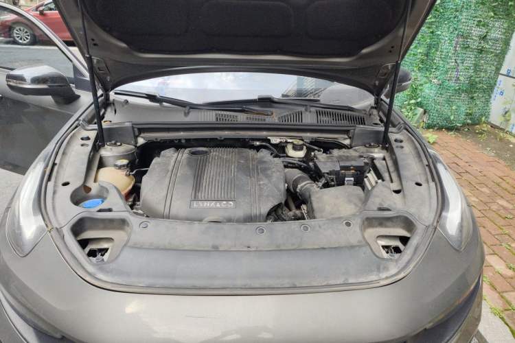 Used Lynk & Co 02 2021 1.5TD DCT Two-Wheel Drive Champion Edition Engine Bay