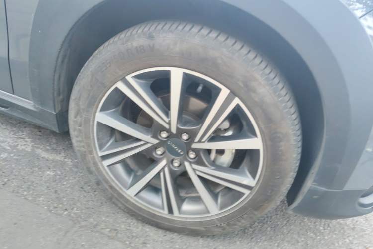 Used Lynk & Co 02 2021 1.5TD DCT Two-Wheel Drive Champion Edition Exterior 1