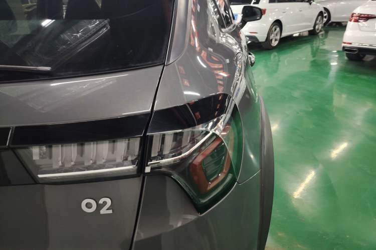 Used Lynk & Co 02 2021 1.5TD DCT Two-Wheel Drive Champion Edition Exterior 7