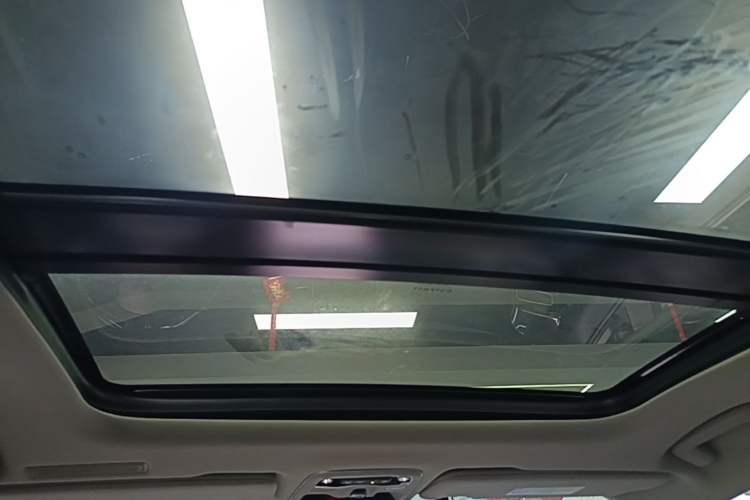 Used Lynk & Co 02 2021 1.5TD DCT Two-Wheel Drive Champion Edition Headliner