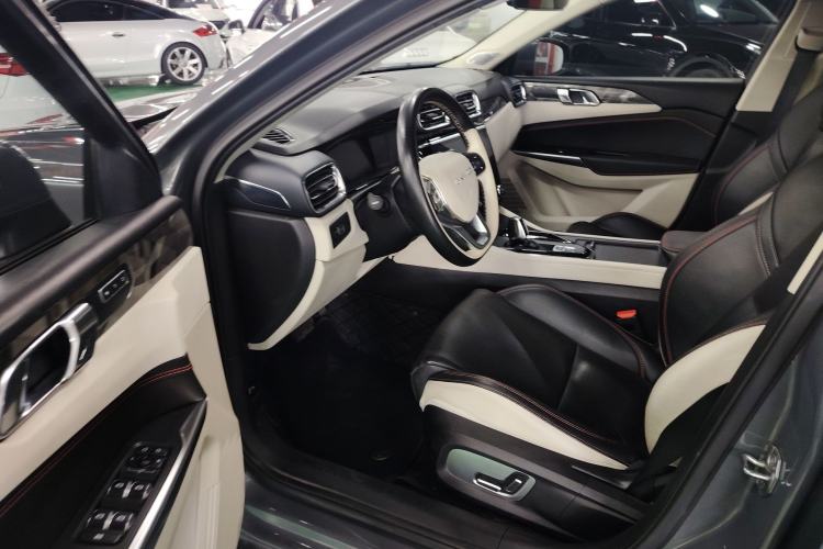 Used Lynk & Co 02 2021 1.5TD DCT Two-Wheel Drive Champion Edition Interior 3