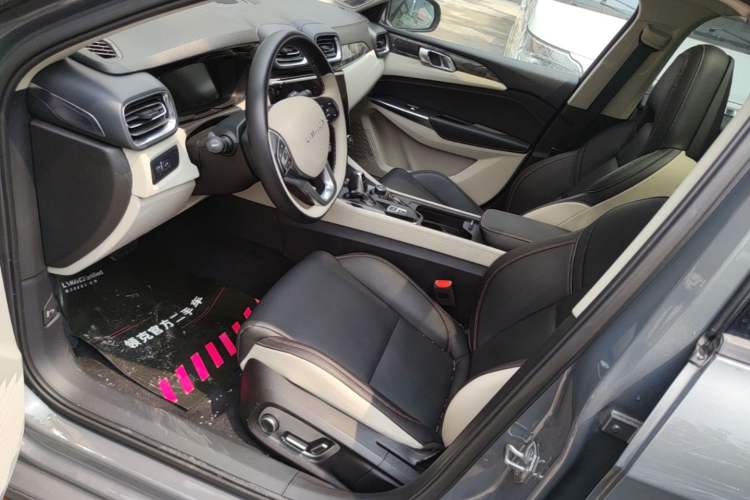 Used Lynk & Co 02 2021 2.0TD Automatic Two-Wheel Drive Zhaoshang Champion Edition Left Front Seat