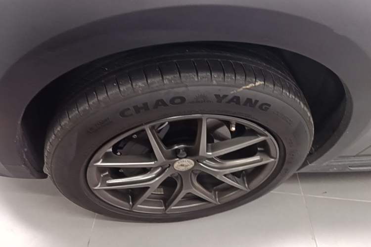 Used Lynk & Co 02 2021 1.5TD DCT Two-Wheel Drive Champion Edition Left Front Wheel Hub