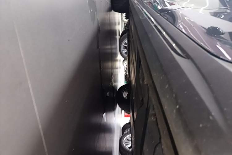 Used Lynk & Co 02 2021 1.5TD DCT Two-Wheel Drive Champion Edition Left Side Sill