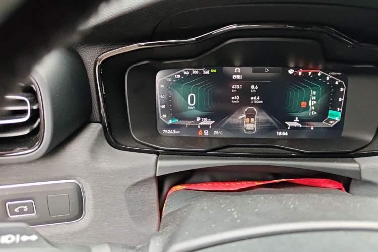 Used Lynk & Co 02 2021 2.0TD Automatic Two-Wheel Drive "Jin" Champion Edition Odometer Close Up