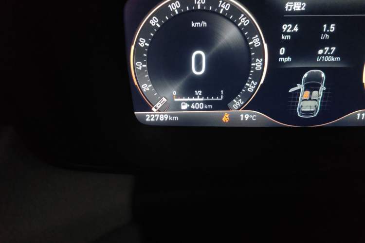 Used Lynk & Co 02 2021 1.5TD DCT Two-Wheel Drive Champion Edition Odometer Close Up