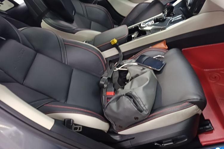 Used Lynk & Co 02 2021 1.5TD DCT Two-Wheel Drive Champion Edition Right Front Seat