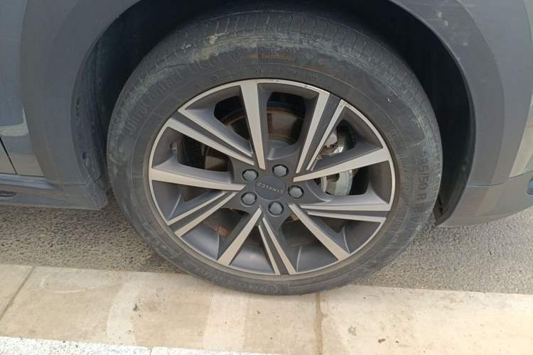 Used Lynk & Co 02 2021 1.5TD DCT Two-Wheel Drive Champion Edition Right Front Wheel Hub