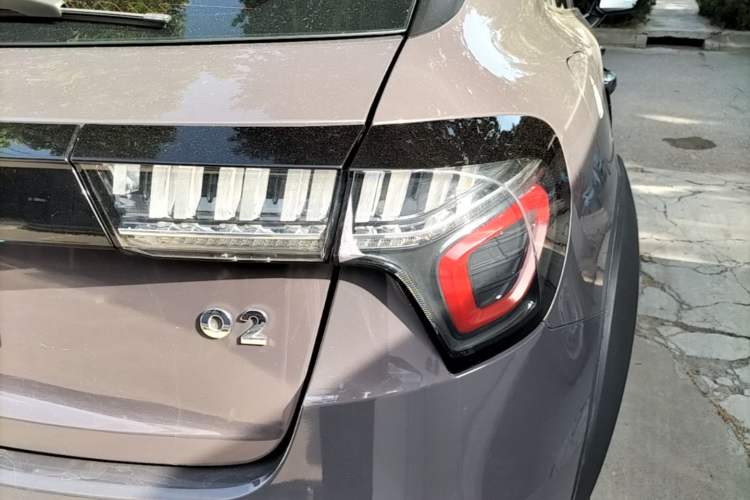 Used Lynk & Co 02 2021 1.5TD DCT Two-Wheel Drive Zhaoyao Plus Right Rear Taillight