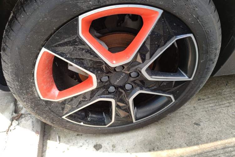 Used Lynk & Co 02 2021 2.0TD Automatic Two-Wheel Drive Zhaoshang Champion Edition Right Rear Wheel Hub