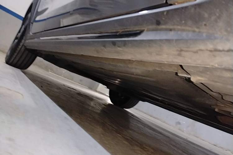 Used Lynk & Co 02 2021 1.5TD DCT Two-Wheel Drive Champion Edition Right Side Sill