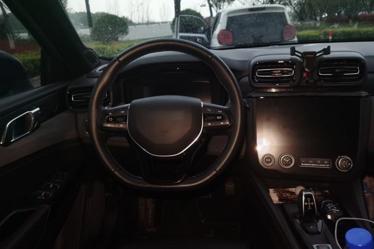 Used Lynk & Co 02 2021 1.5TD DCT Two-Wheel Drive Power Plus Steering Wheel