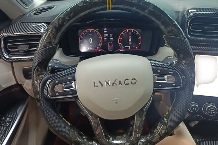 Used Lynk & Co 02 2021 1.5TD DCT Two-Wheel Drive Champion Edition Steering Wheel