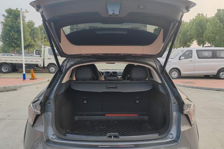 Used Lynk & Co 02 2021 2.0TD Automatic Two-Wheel Drive Zhaoshang Champion Edition Trunk