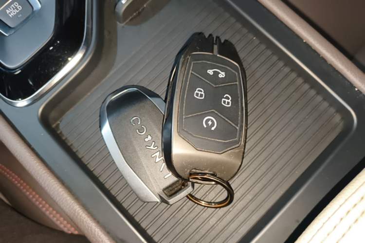 Used Lynk & Co 02 2021 1.5TD DCT Two-Wheel Drive Zhaoyao Plus Vehicle Key
