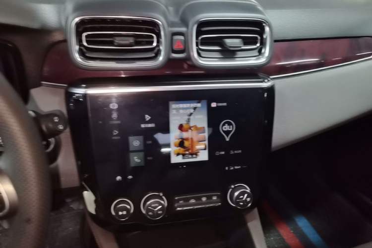 Used Lynk & Co 02 2021 1.5TD DCT Two-Wheel Drive Zhaoyao Plus Audio And AC Panel