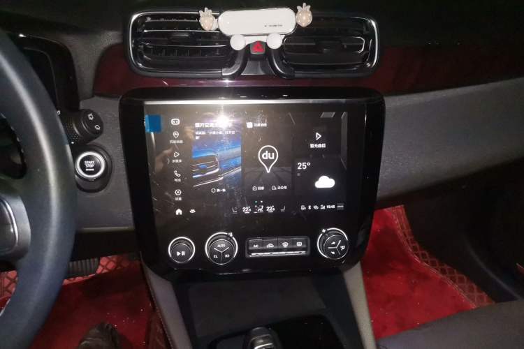 Used Lynk & Co 02 2021 2.0TD Automatic Two-Wheel Drive "Jin" Champion Edition Audio And AC Panel