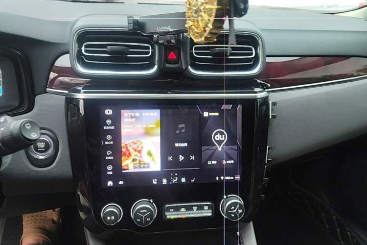 Used Lynk & Co 02 2021 2.0TD Automatic Two-Wheel Drive Zhaoshang Champion Edition Audio And AC Panel
