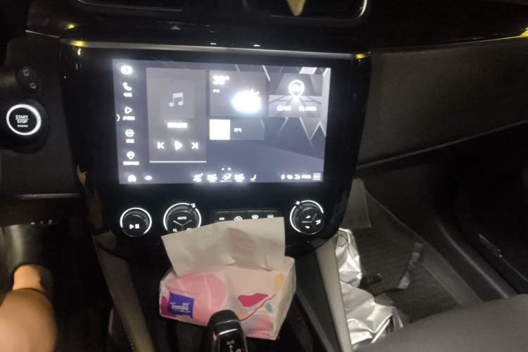 Used Lynk & Co 02 2021 2.0TD Automatic Two-Wheel Drive Zhaoshang Champion Edition Audio And AC Panel