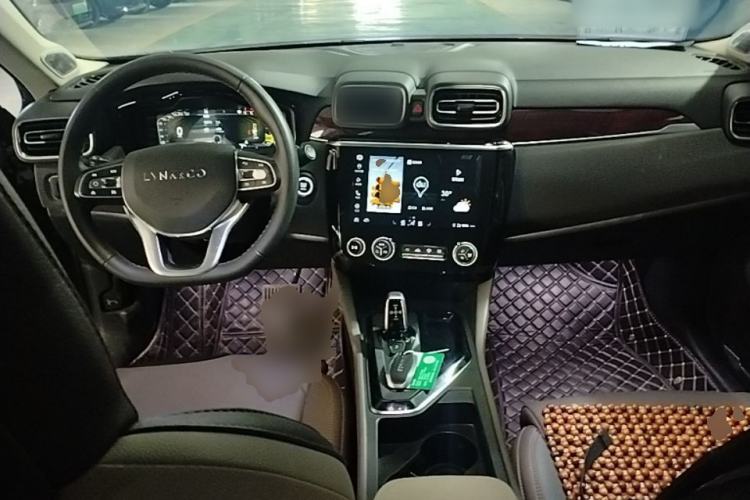 Used Lynk & Co 02 2021 1.5TD DCT Two-Wheel Drive Champion Edition Center Console