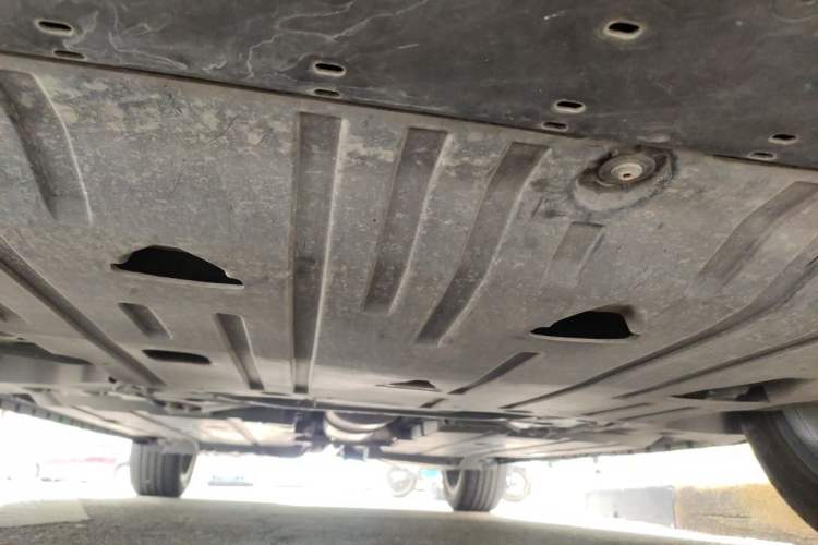 Used Lynk & Co 02 2021 1.5T DCT Two-Wheel Drive Zhaopu Chassis Front